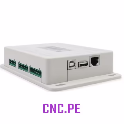 Set de Controlador Ruida RDC6432G para máquinas CNC láser de tubo CO2. Incluye panel HMI, placa base, cables de conexión y accesorios.